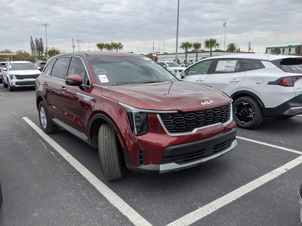 2025 Kia Sorento LX