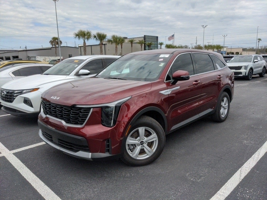 2025 Kia Sorento LX
