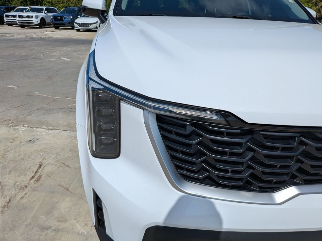 2025 Kia Sorento LX