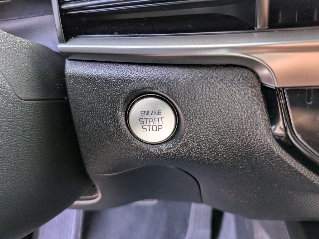2025 Kia Sorento LX