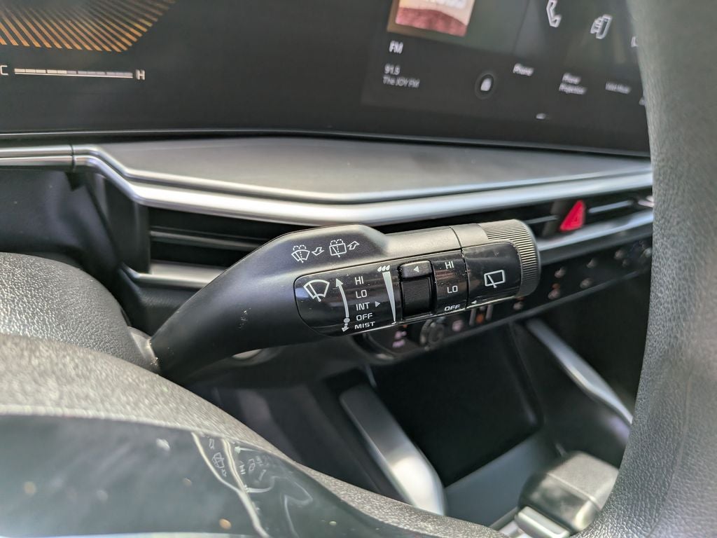 2025 Kia Sorento LX