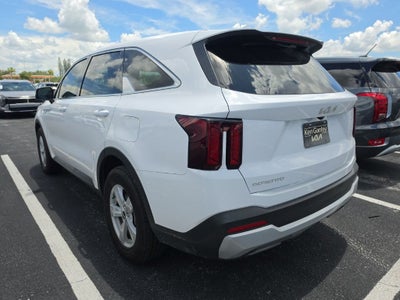 2025 Kia Sorento LX