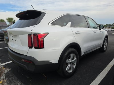 2023 Kia Sorento LX
