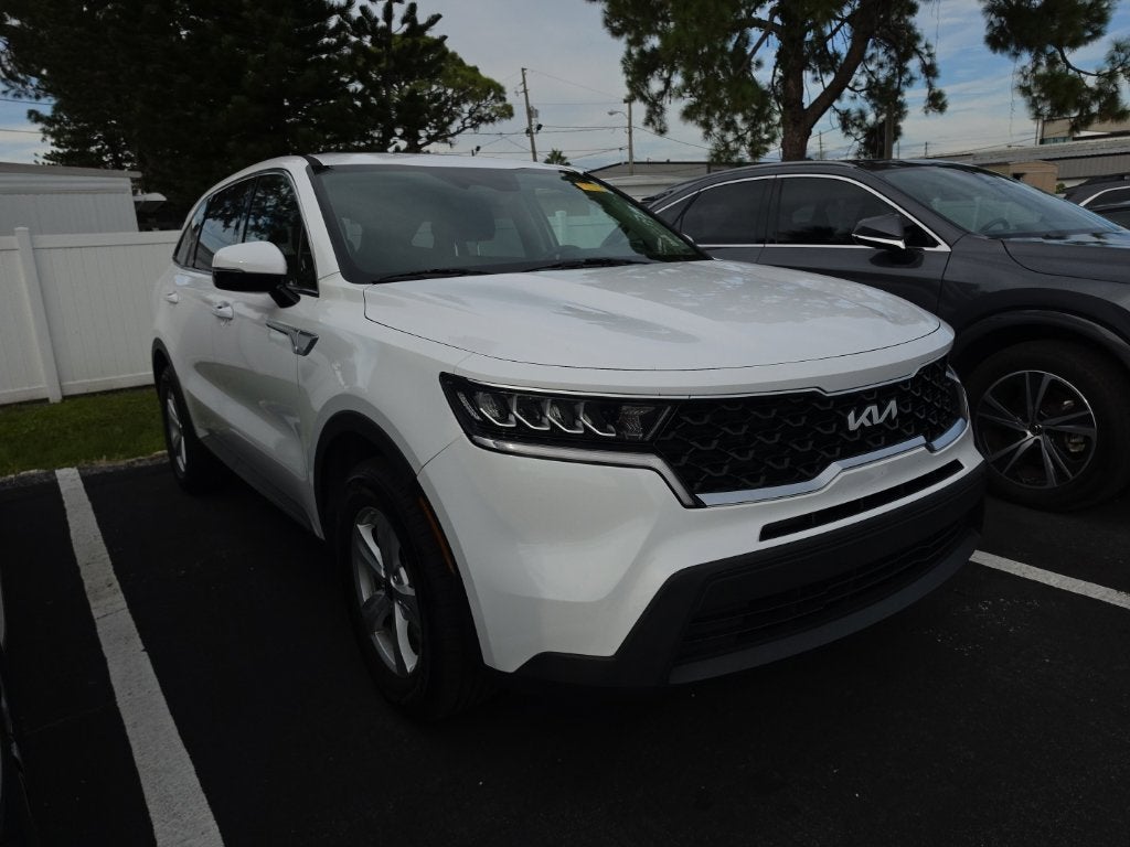 2023 Kia Sorento LX