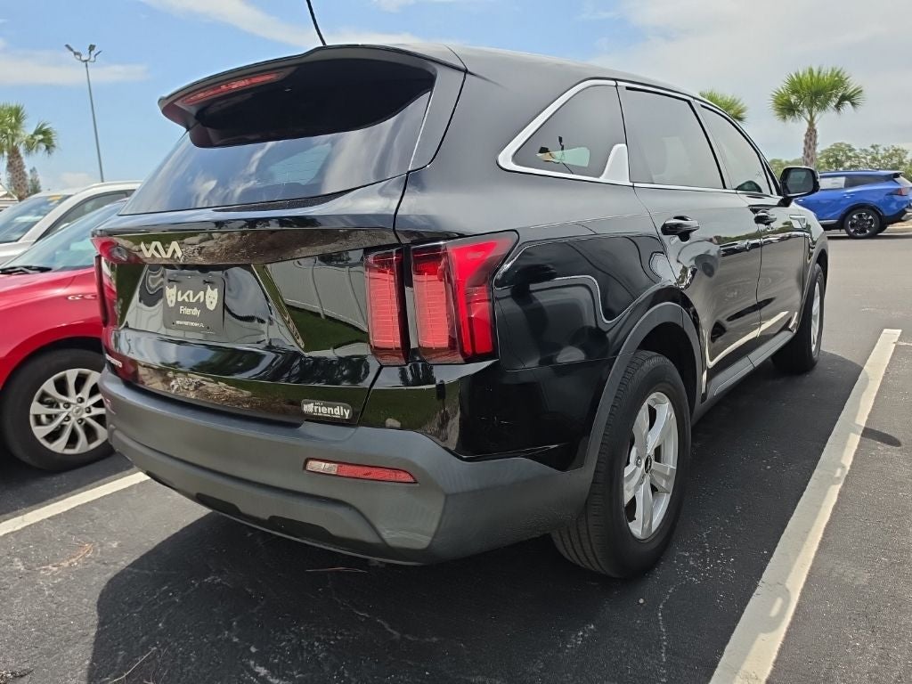 2023 Kia Sorento LX