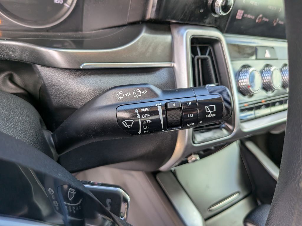 2023 Kia Sorento LX