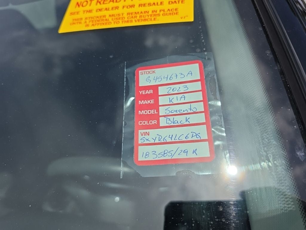 2023 Kia Sorento LX