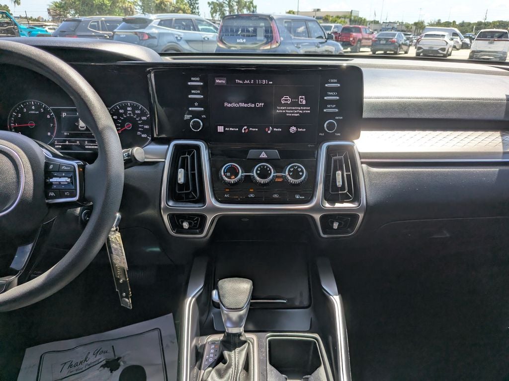 2023 Kia Sorento LX