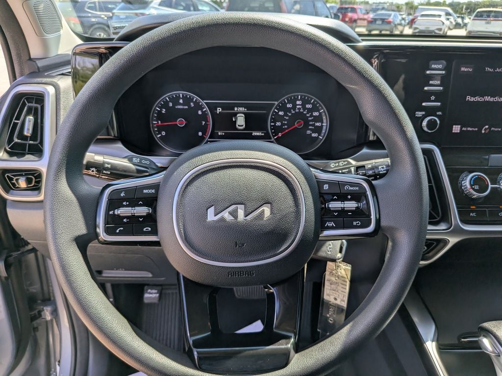 2023 Kia Sorento LX