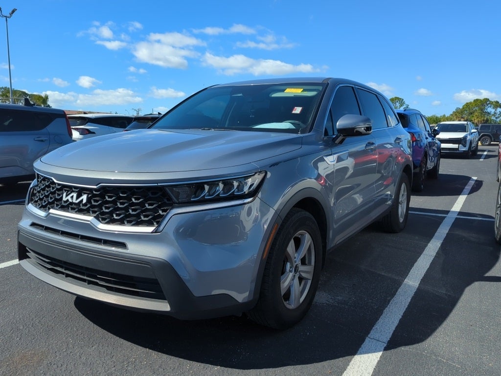2023 Kia Sorento LX
