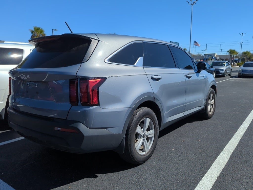 2023 Kia Sorento LX