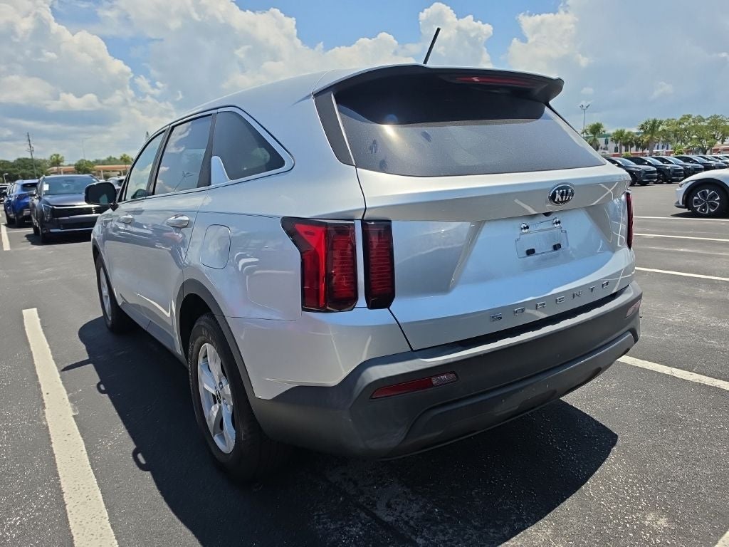 2021 Kia Sorento LX