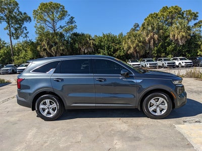 2023 Kia Sorento LX