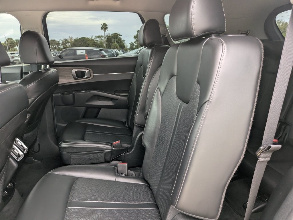 2023 Kia Sorento EX