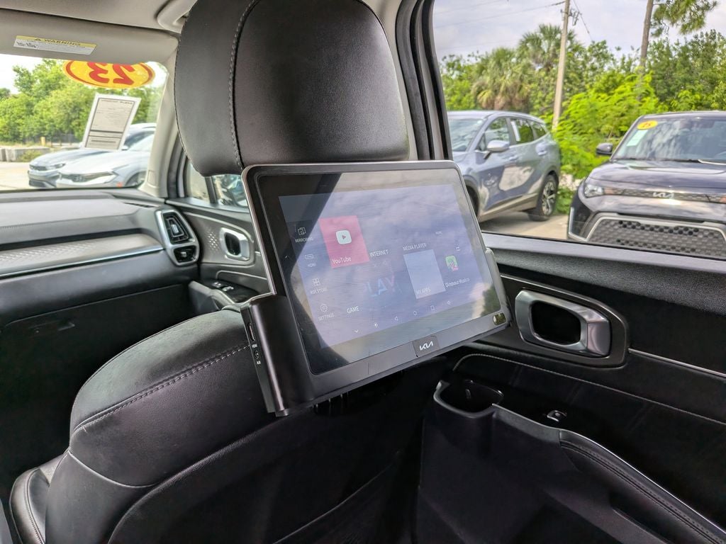 2023 Kia Sorento SX