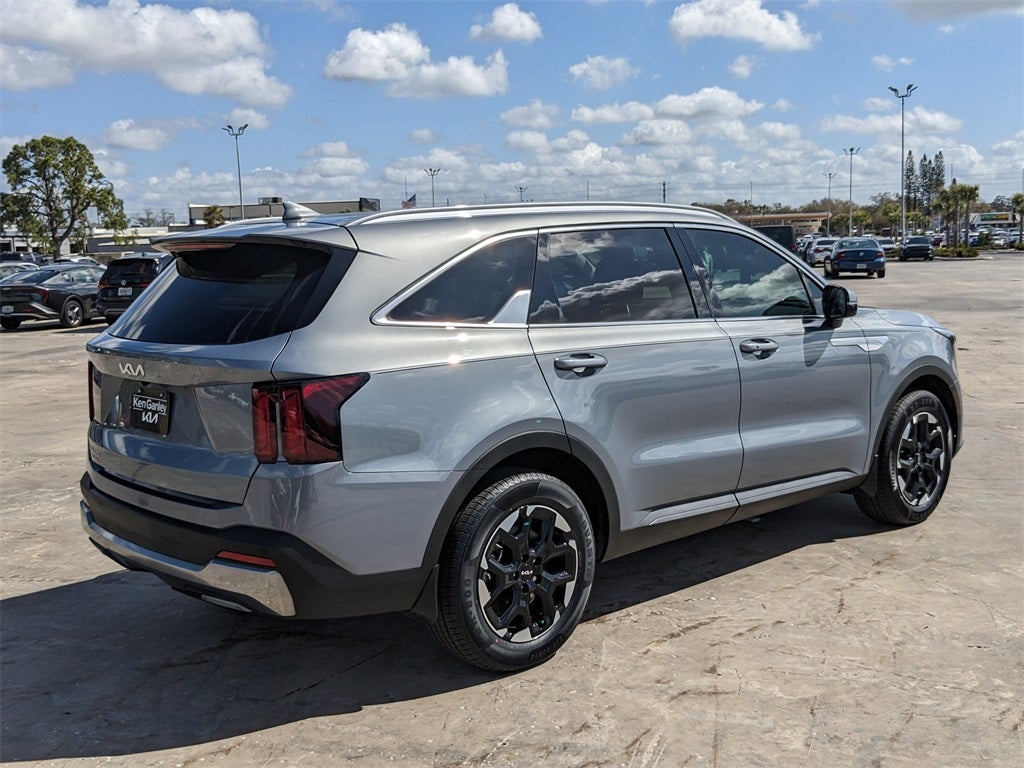 2025 Kia Sorento S
