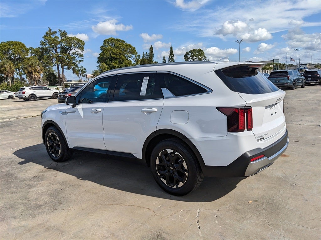 2025 Kia Sorento S