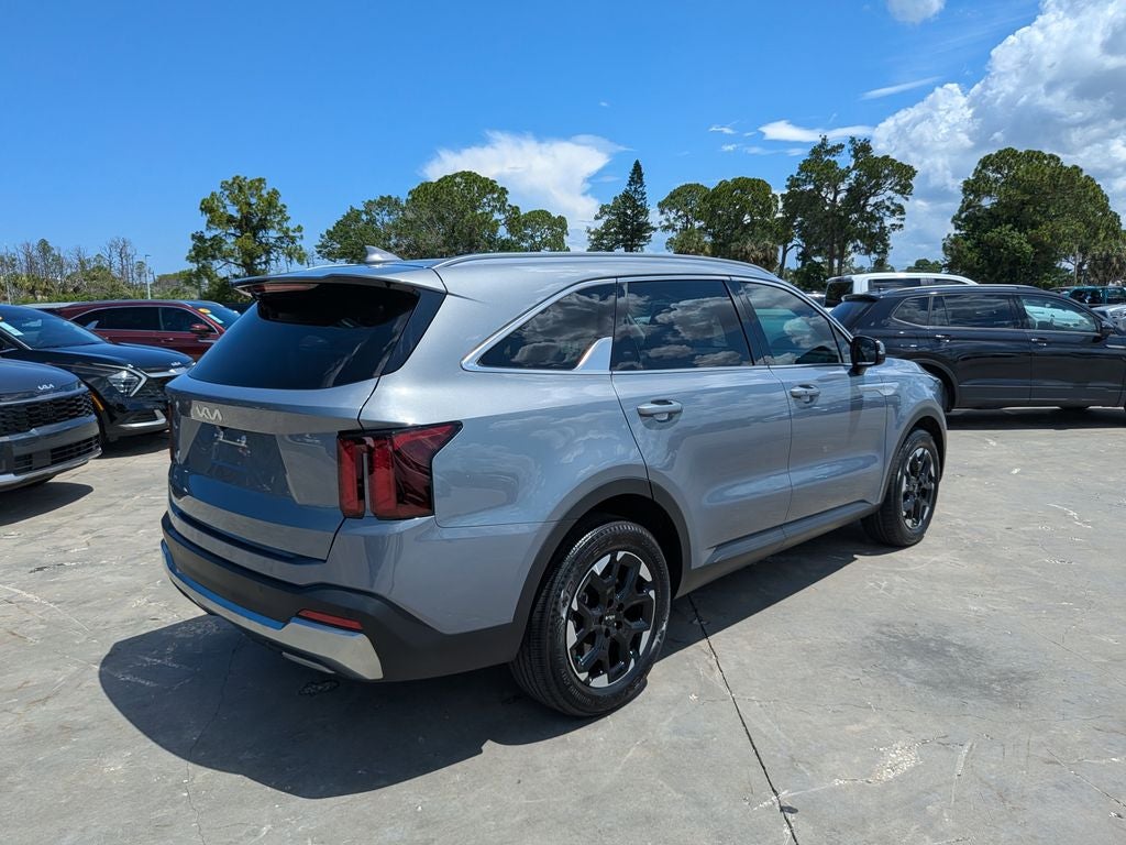 2025 Kia Sorento S