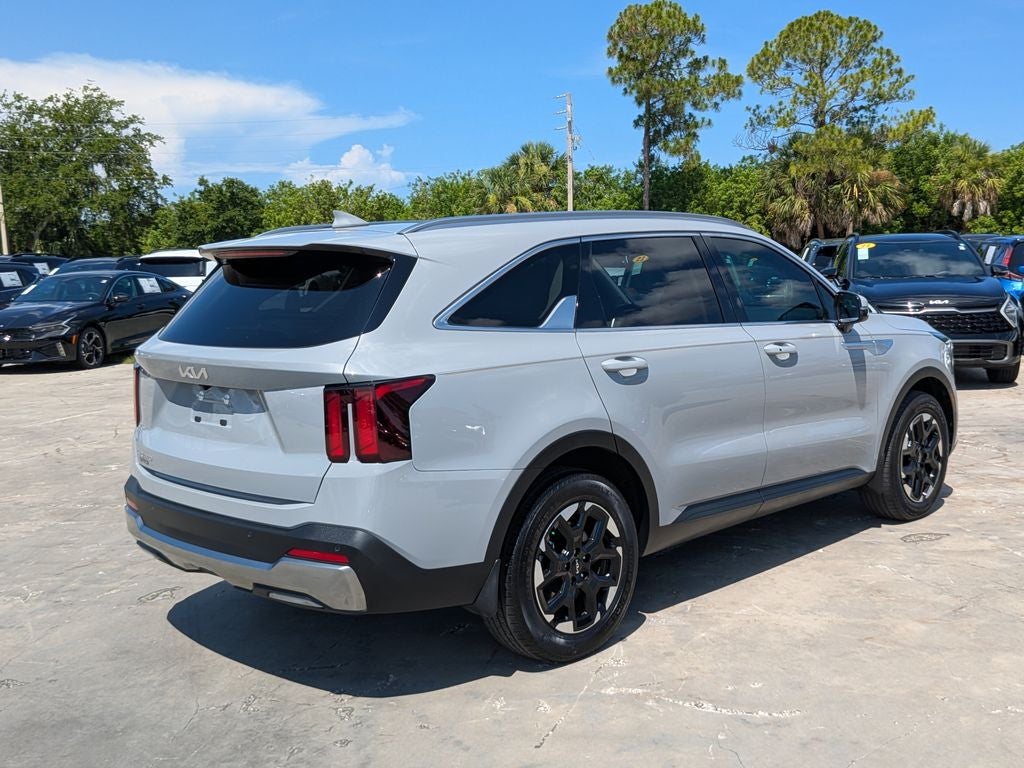 2025 Kia Sorento S