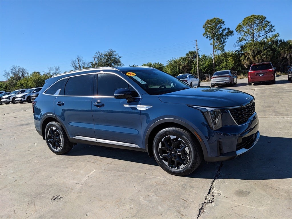 2025 Kia Sorento S