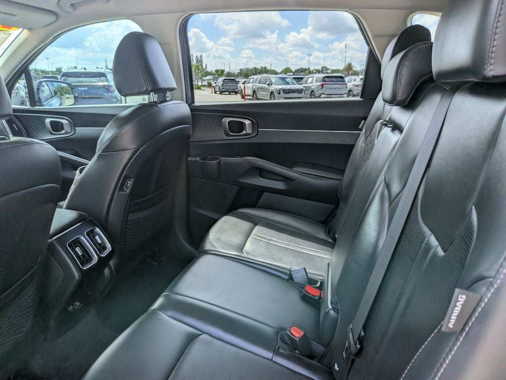 2025 Kia Sorento S