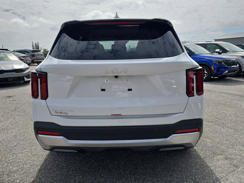 2026 Kia Sorento S