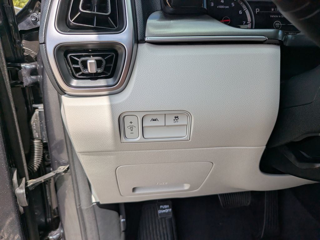 2023 Kia Sorento S