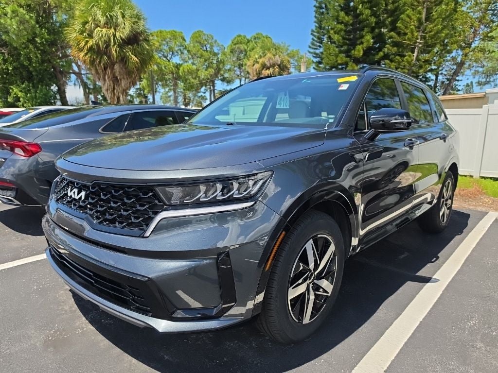 2023 Kia Sorento S