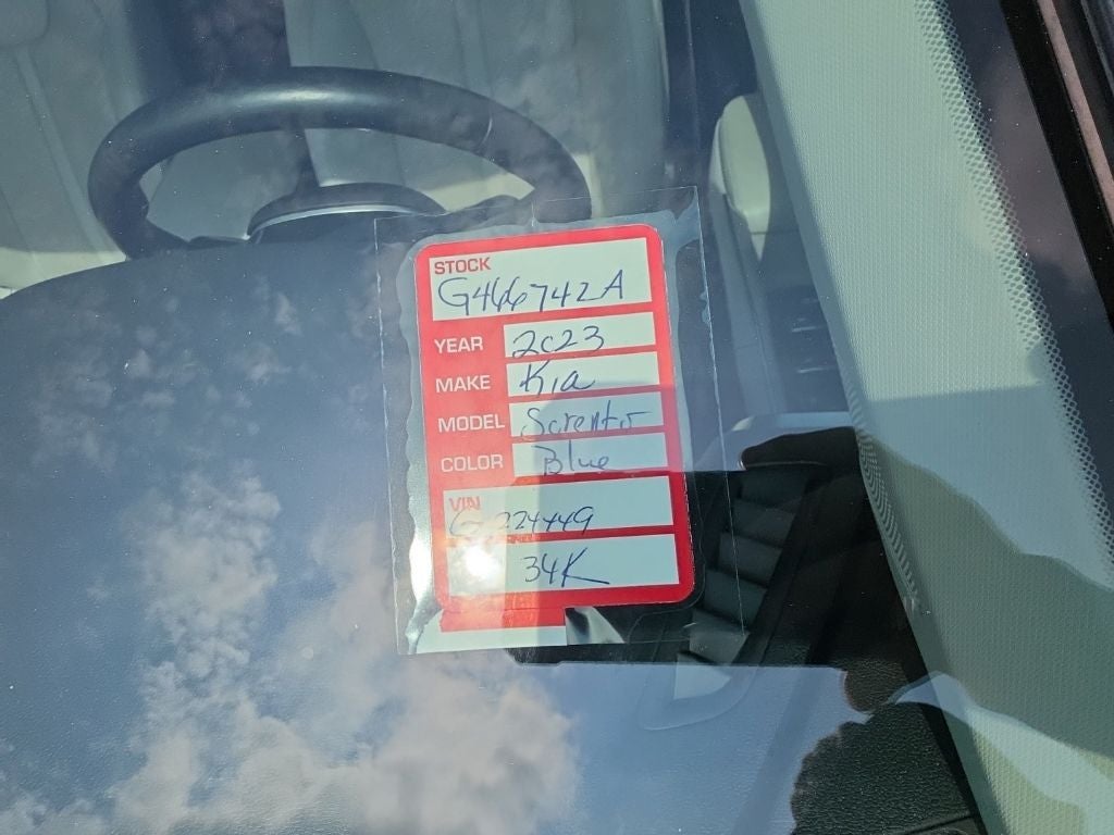 2023 Kia Sorento S