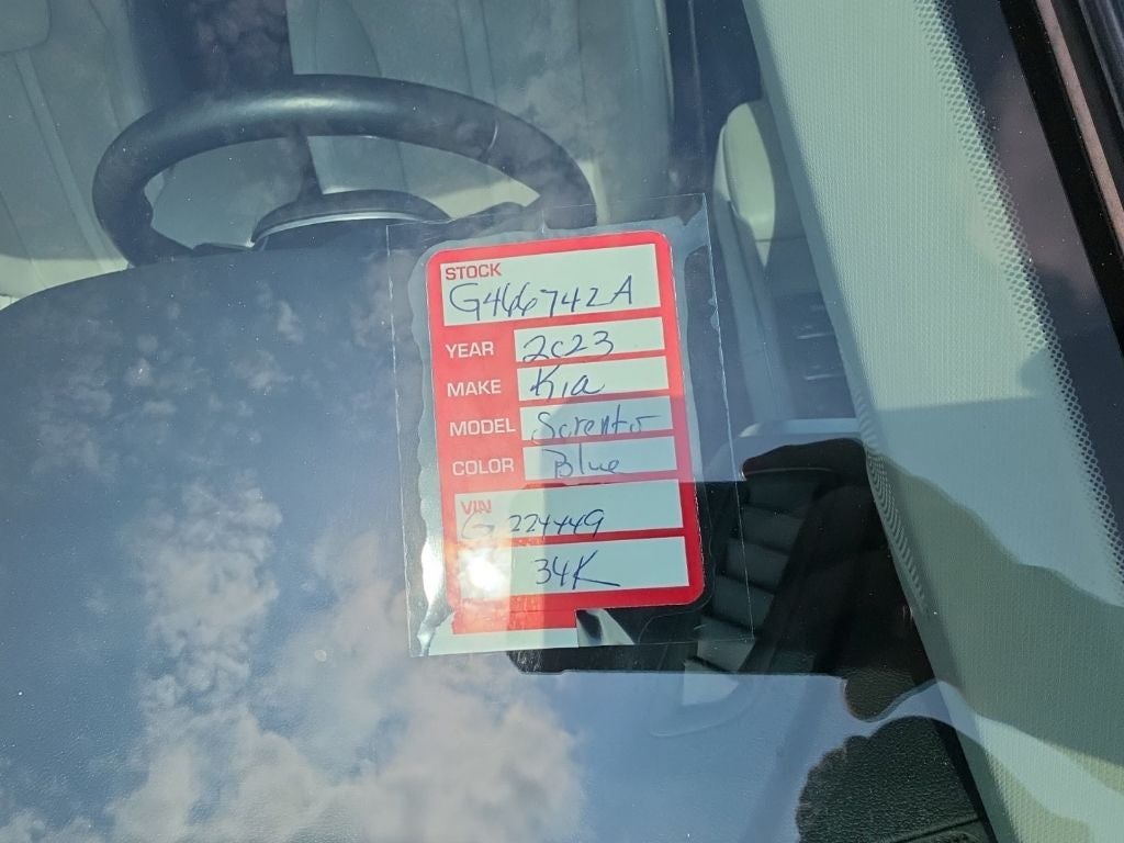 2023 Kia Sorento S