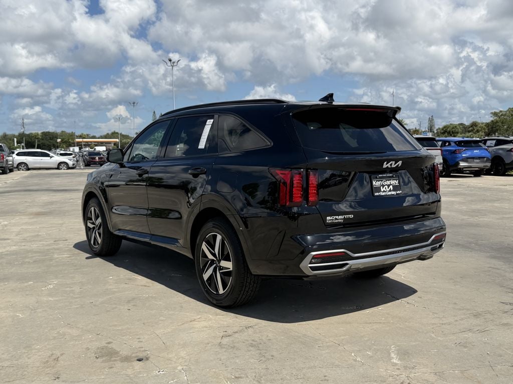 2023 Kia Sorento S