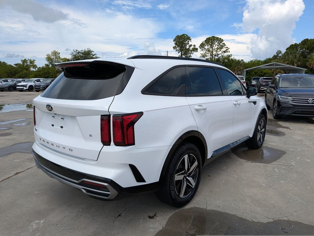 2021 Kia Sorento S