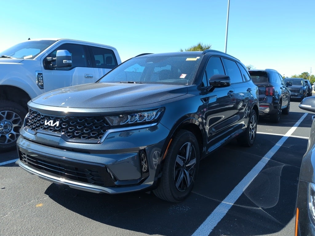 2023 Kia Sorento S