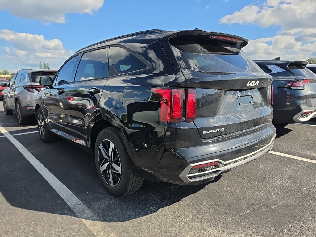 2023 Kia Sorento S