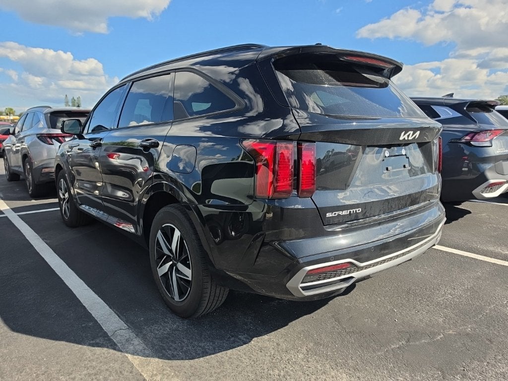 2023 Kia Sorento S