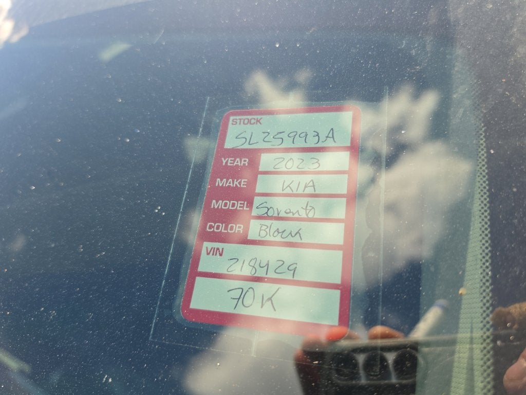 2023 Kia Sorento S