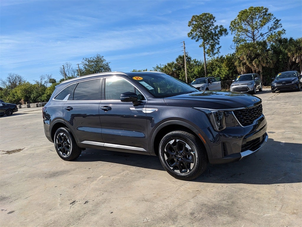 2025 Kia Sorento S