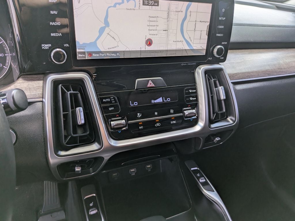 2022 Kia Sorento S