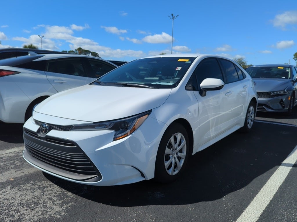 2024 Toyota Corolla LE