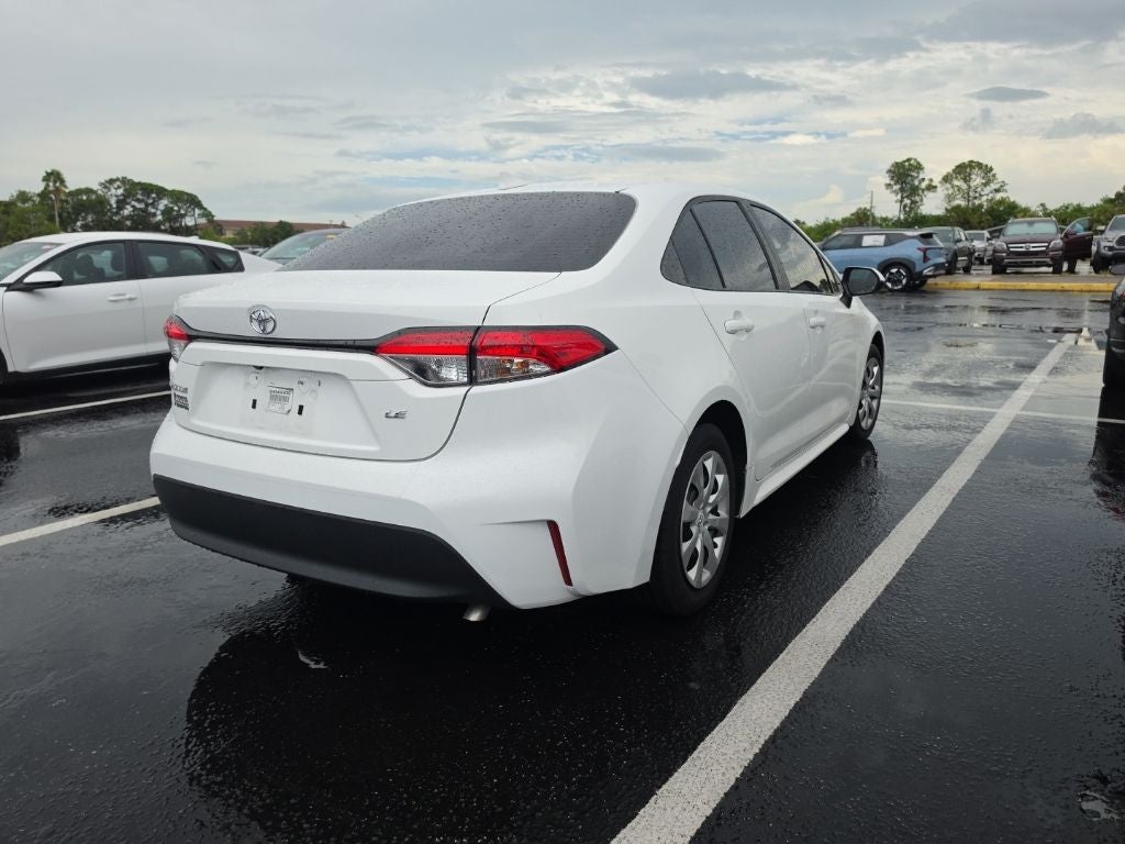 2024 Toyota Corolla LE