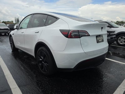 2024 Tesla Model Y Long Range