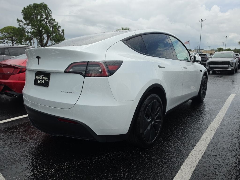 2024 Tesla Model Y Long Range