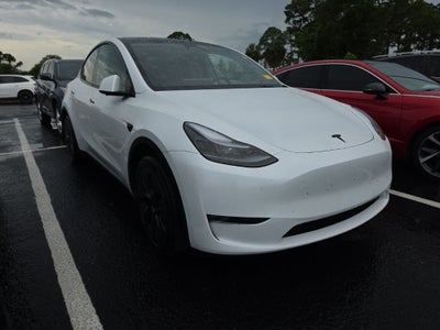 2024 Tesla Model Y Long Range