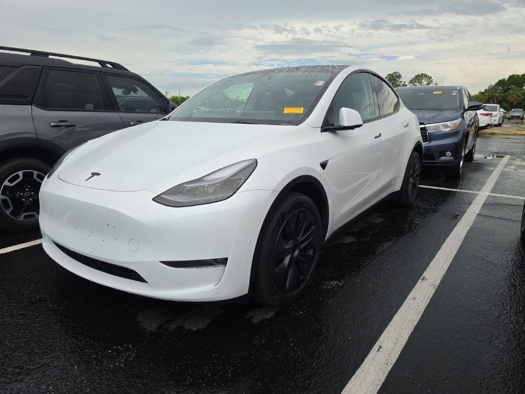2024 Tesla Model Y Long Range