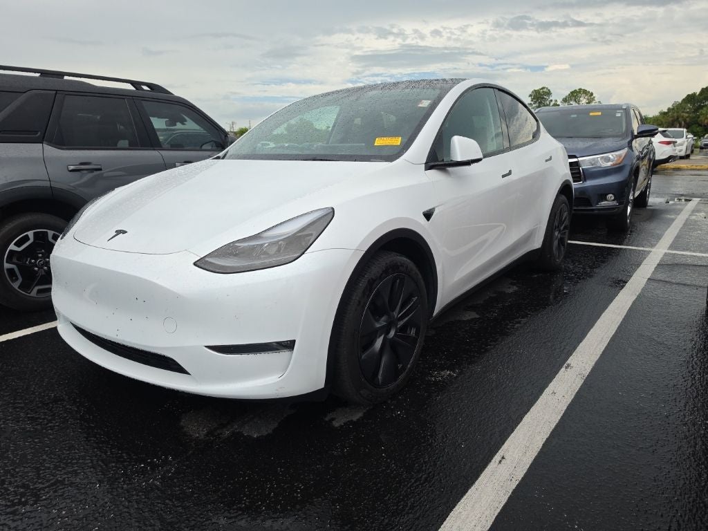 2024 Tesla Model Y Long Range
