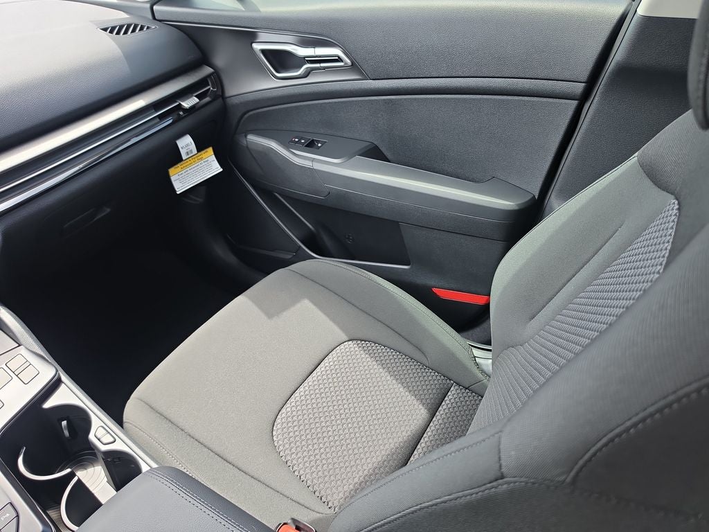 2027 Kia Sportage Hybrid LX