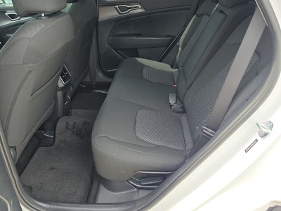 2027 Kia Sportage Hybrid LX