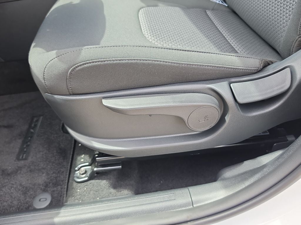 2027 Kia Sportage Hybrid LX