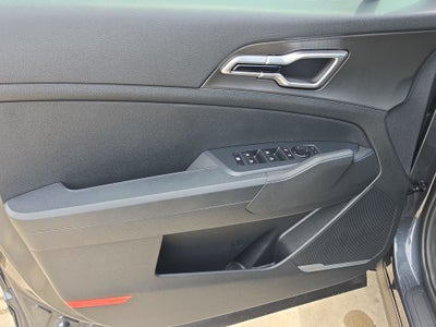 2027 Kia Sportage Hybrid LX