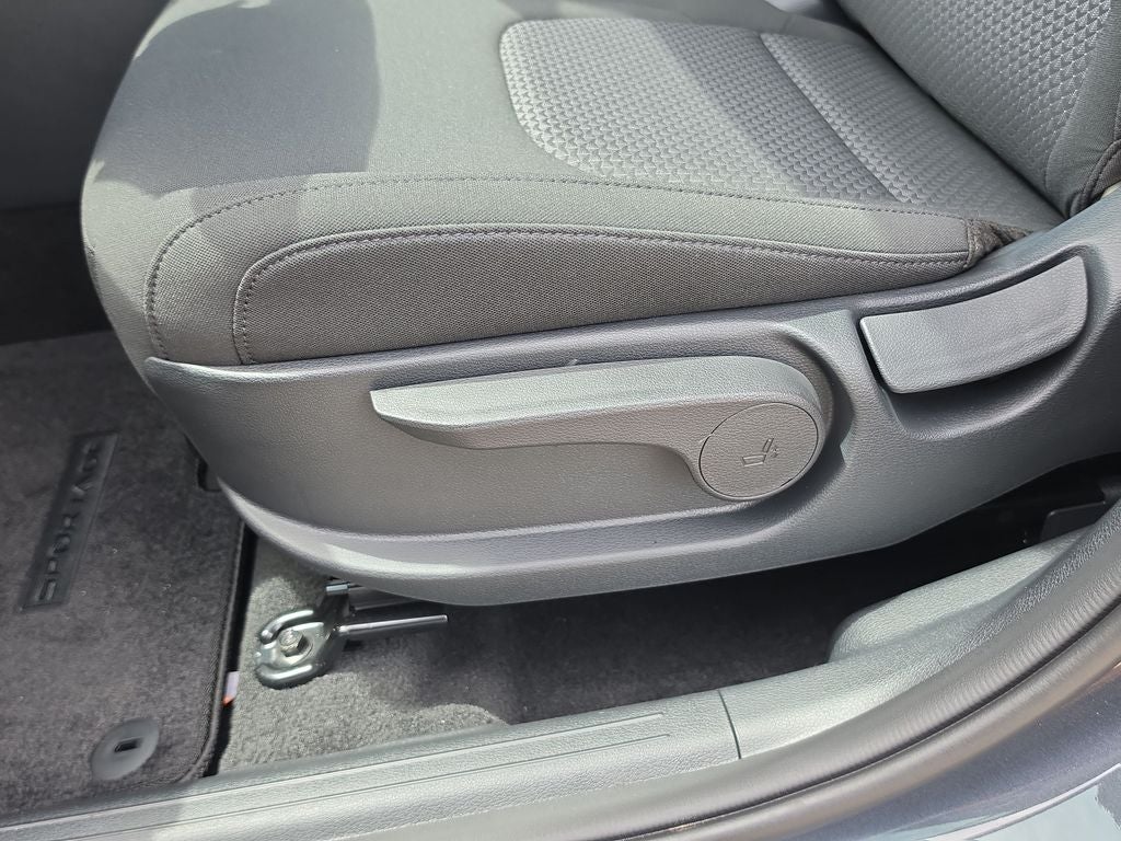 2027 Kia Sportage Hybrid LX